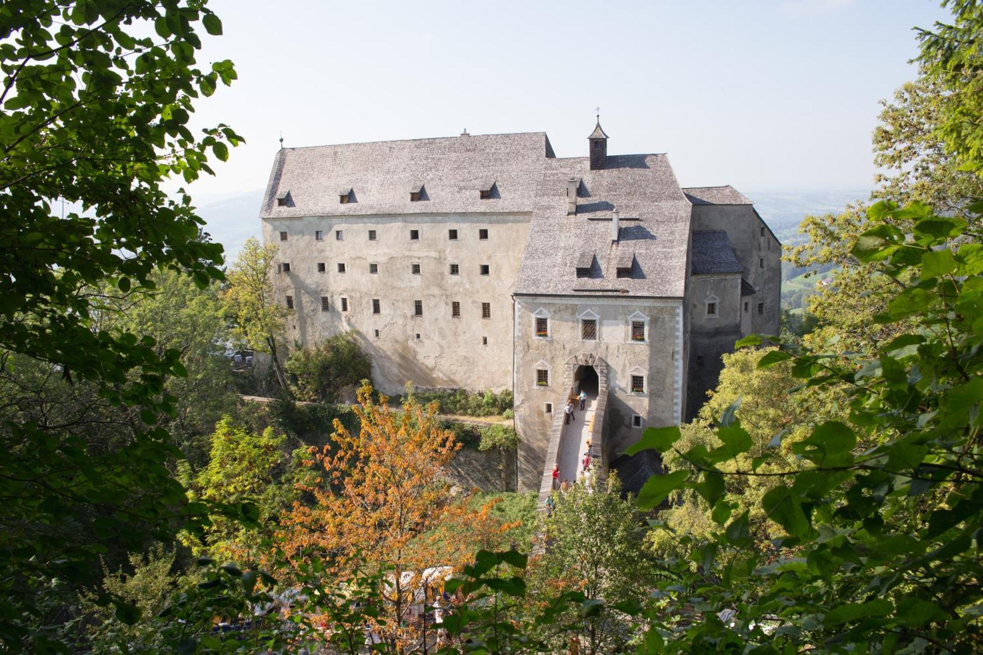 Готель Burg Altpernstein Micheldorf in Oberosterreich Екстер'єр фото