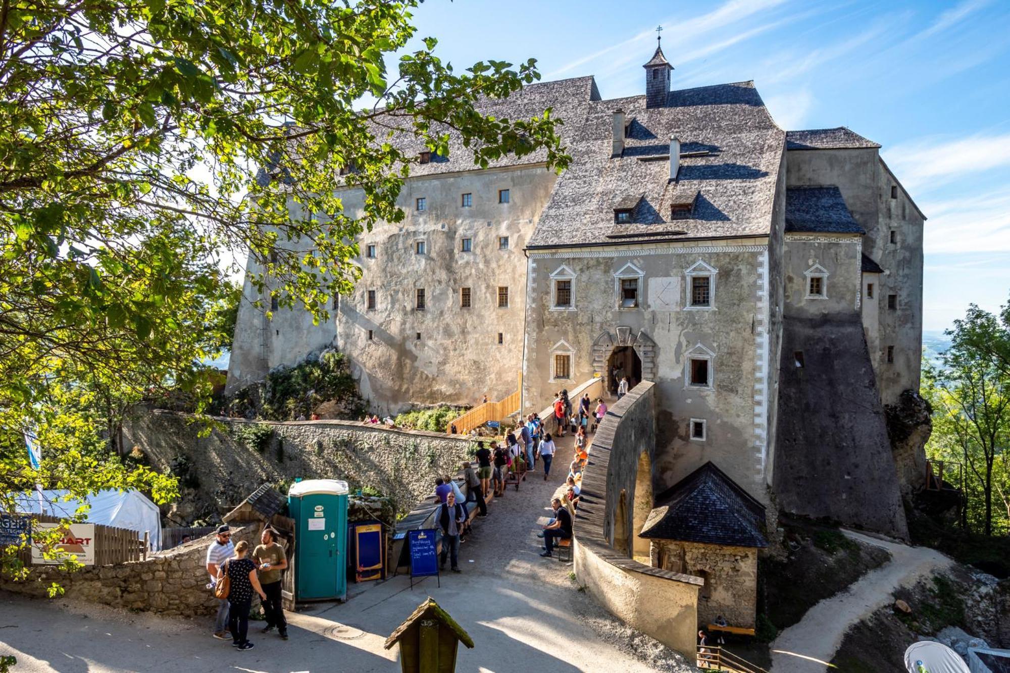 Готель Burg Altpernstein Micheldorf in Oberosterreich Екстер'єр фото
